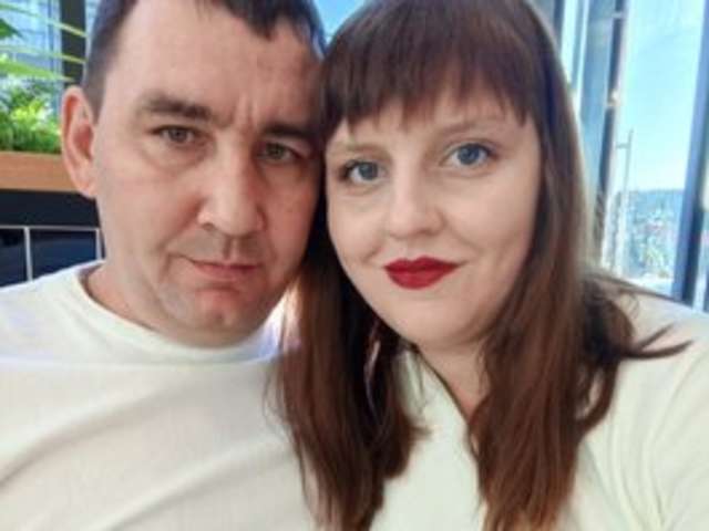 go to chat with Anitka