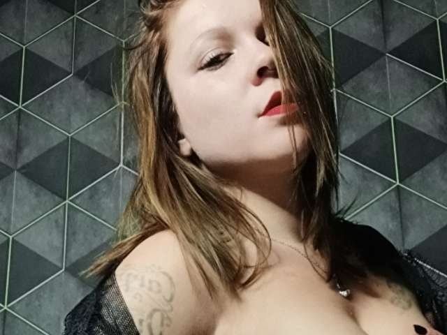 go to chat with AnnaFalcone