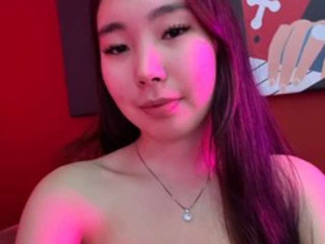 go to chat with AnnaReya