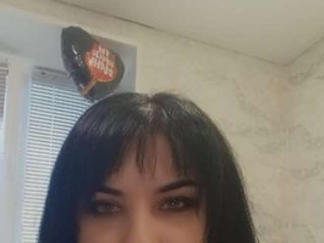 go to chat with AnnaStrop