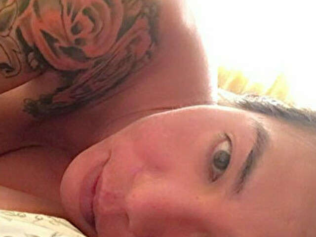 go to chat with AnneToneth