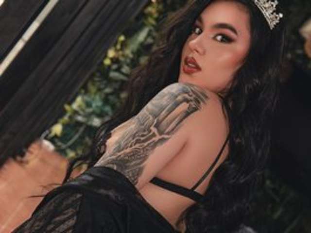 go to chat with AnnyWatson