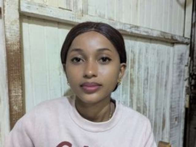 go to chat with Anousca