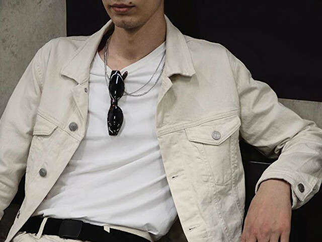 go to chat with Antosha