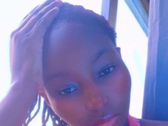 go to chat with Applebottomqueen