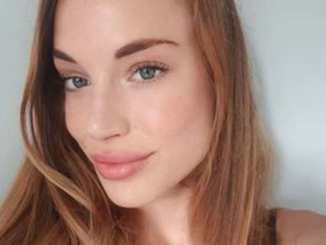 go to chat with AprilRose