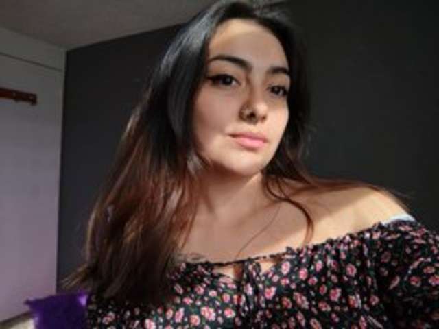go to chat with Aprilmvy