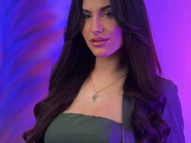 go to chat with AriaAdda