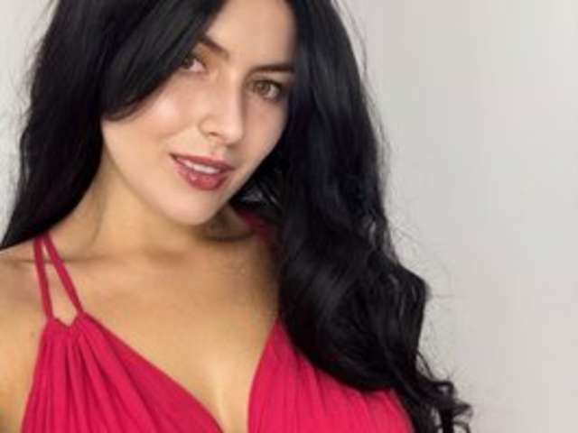 go to chat with AriaShy
