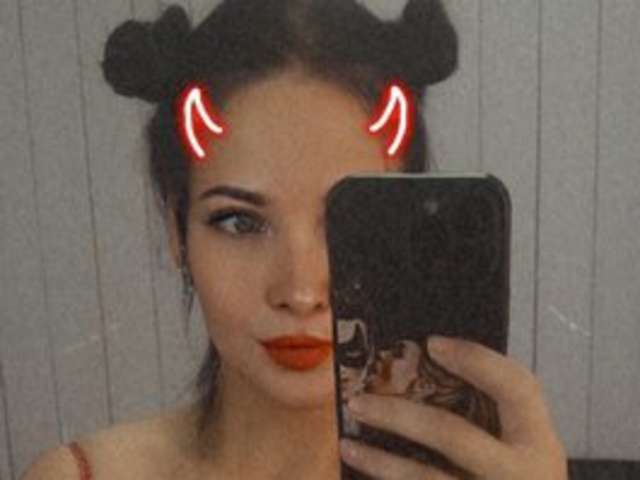 go to chat with Arielj