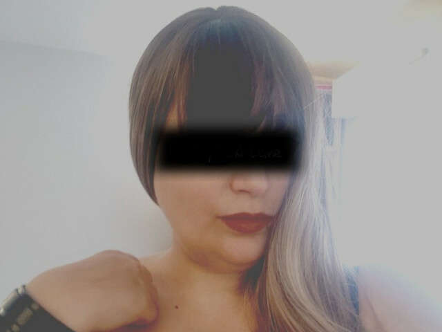 go to chat with AshleyFrench