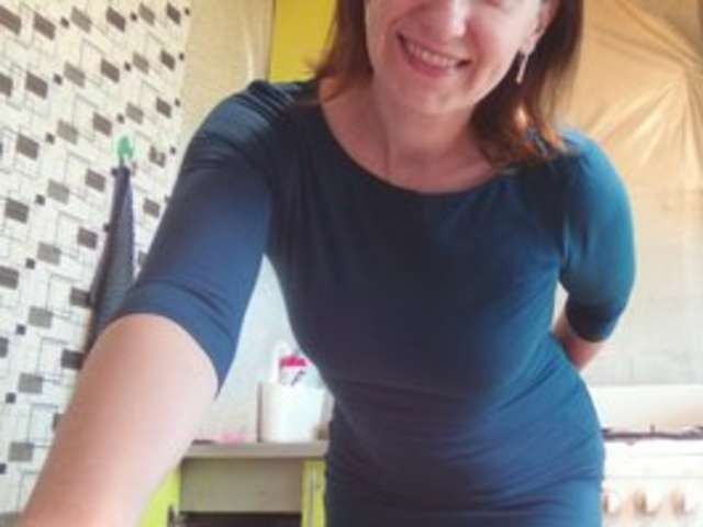 go to chat with AshleyLight