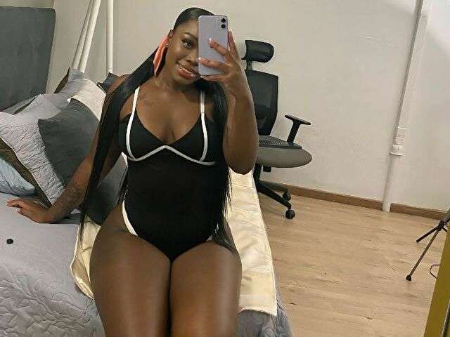 go to chat with AshlyBrown