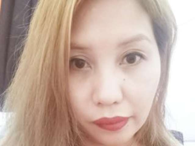 go to chat with Asian-Susan