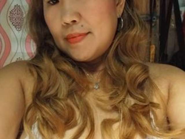 go to chat with Asianna