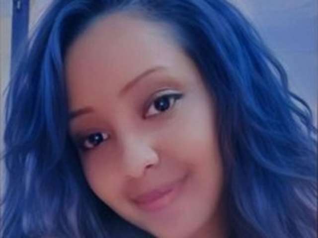 go to chat with Asminah