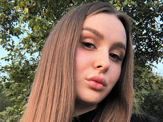 go to chat with Astisparks