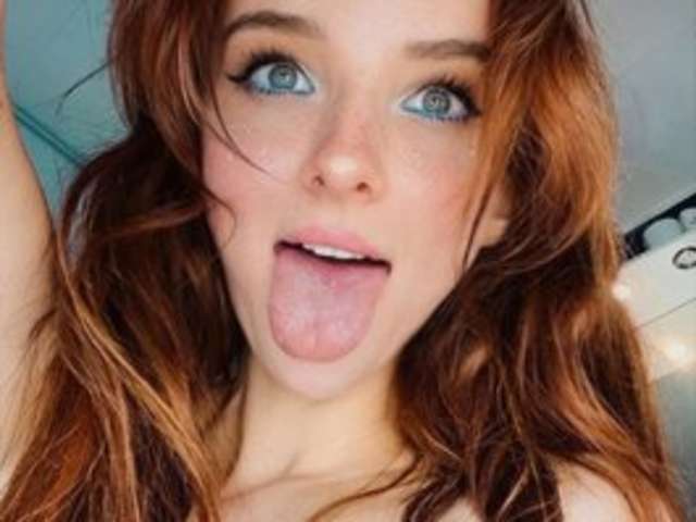 go to chat with AudreyDevil