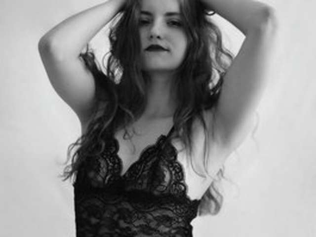 go to chat with AuroraKiss18