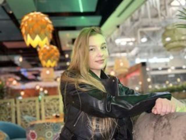 go to chat with AvelynFrey