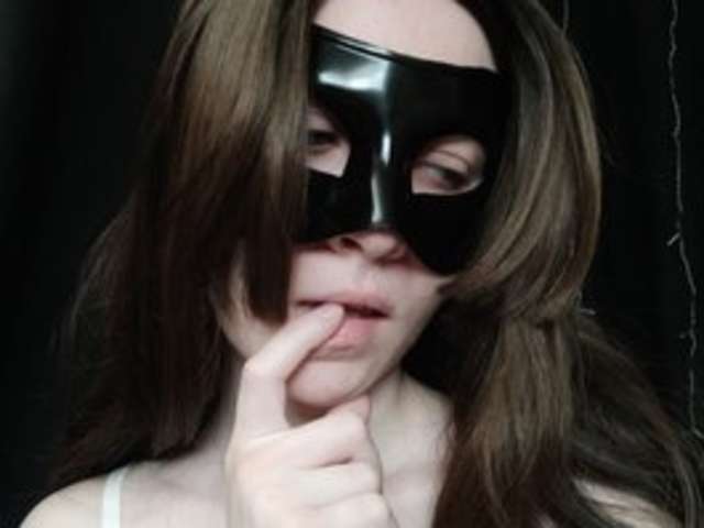 go to chat with AverageGirl