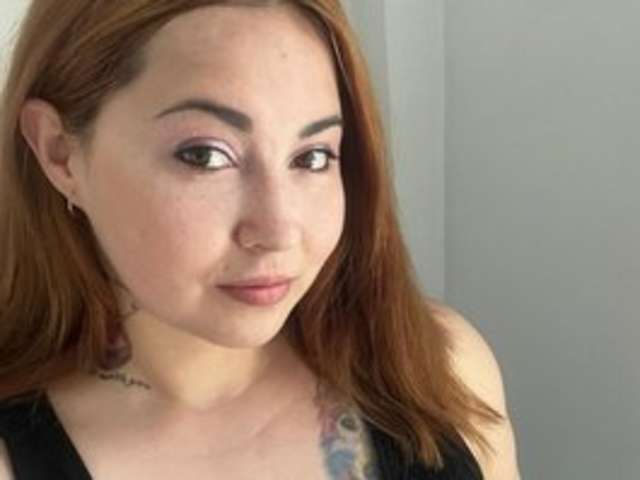 go to chat with AylaMoons