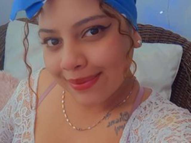 go to chat with BABYBOO-001