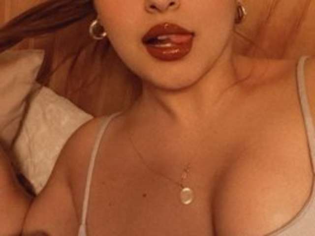 go to chat with BabyNikie