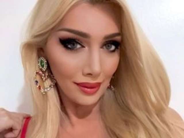 go to chat with BarbiBentley