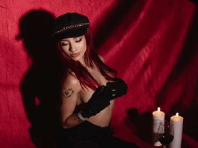go to chat with BeckyConnor
