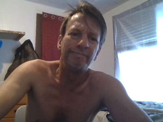 go to chat with Beebee