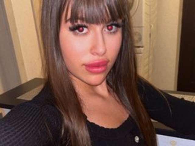 go to chat with Bella-Amour