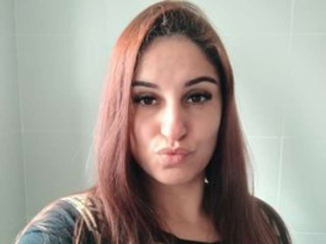 go to chat with Bellafire
