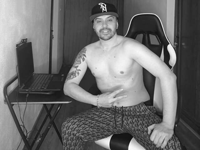 go to chat with BerryJay