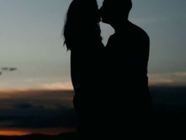 go to chat with BessEuny