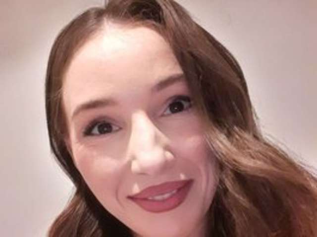 go to chat with BiaBlondex