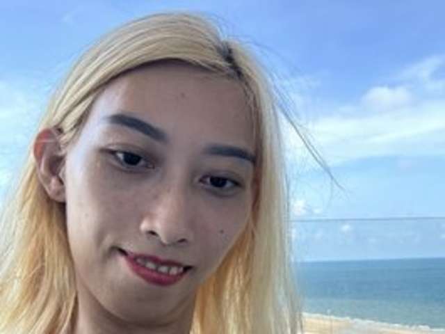 go to chat with Bigboob1