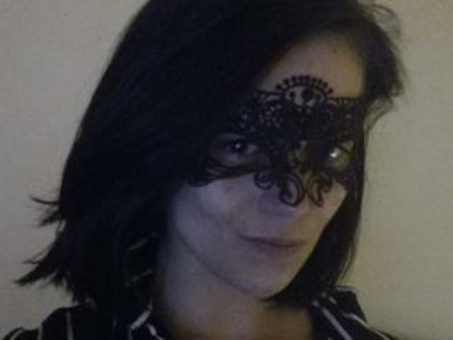 go to chat with Biyatch