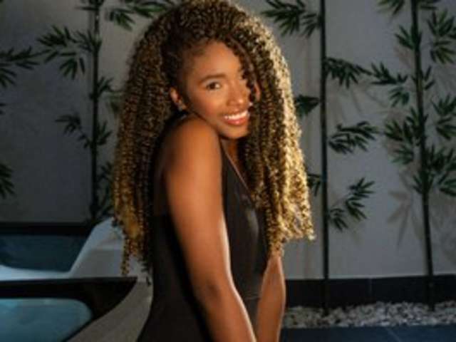 go to chat with Black-gem18