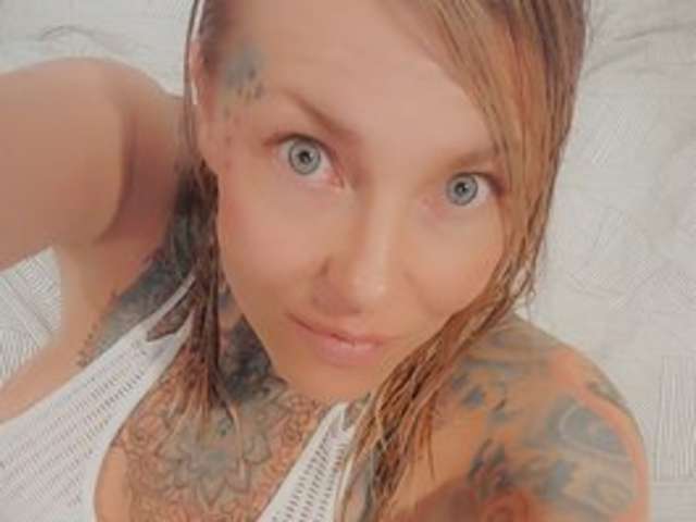 go to chat with Blondage