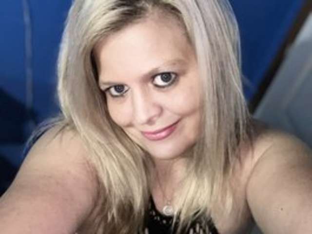 go to chat with Bootiefulbre