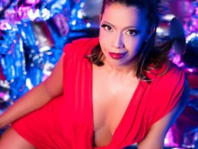 go to chat with BriannaLorens