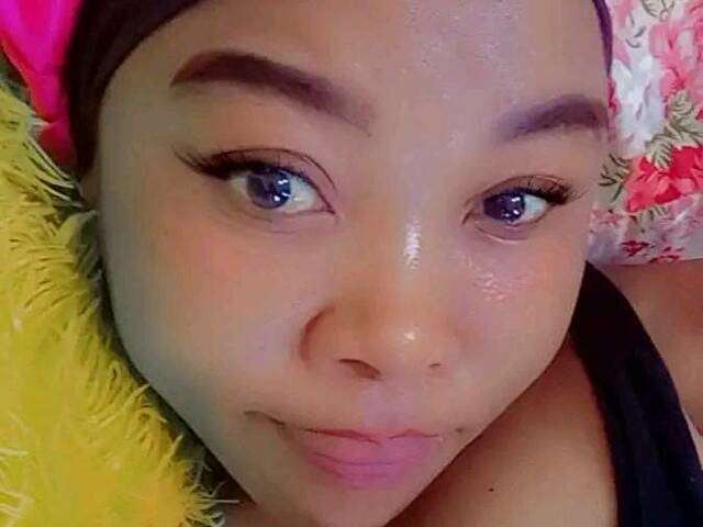 go to chat with Brightness