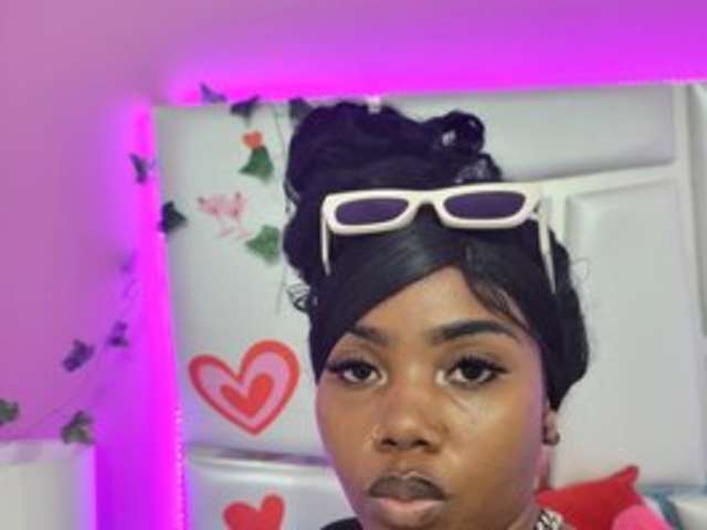 go to chat with BrigitteVelvett