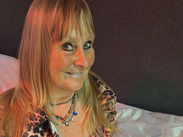 go to chat with Brittangel