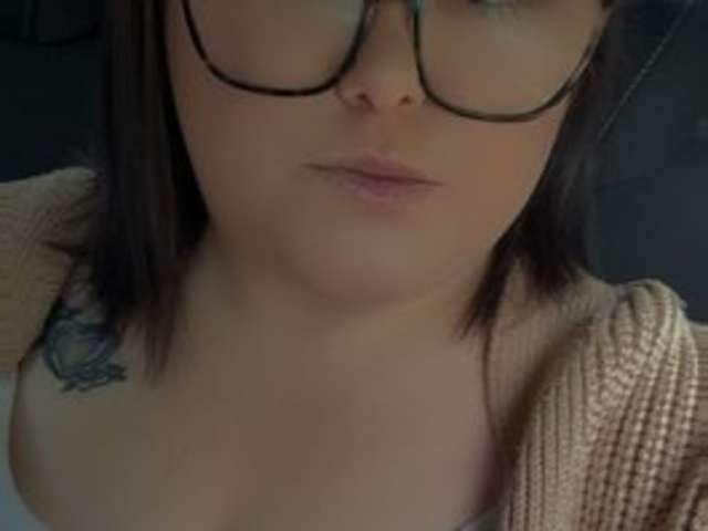 go to chat with BrunetteBitchx