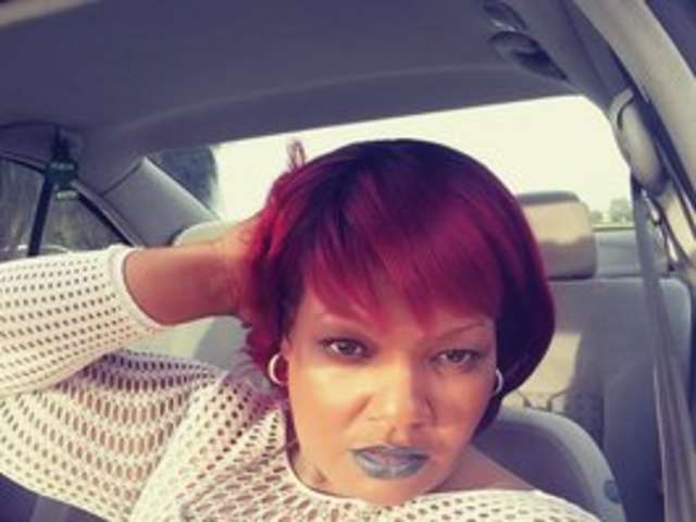 go to chat with Brwneyezjuicythighz