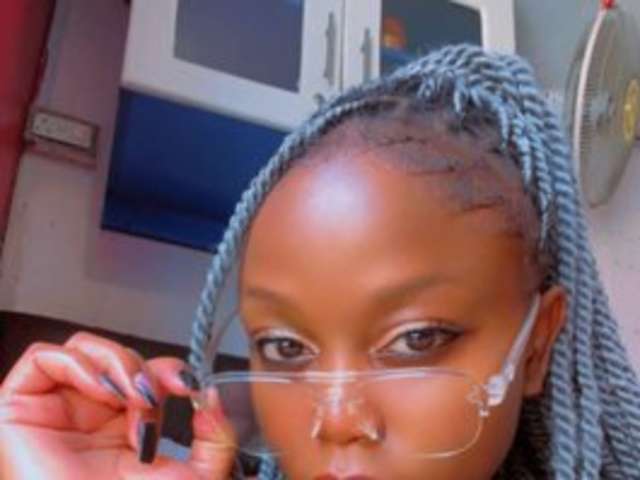 go to chat with Bubbly-petite