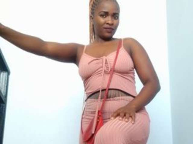 go to chat with CURVY-EMORY