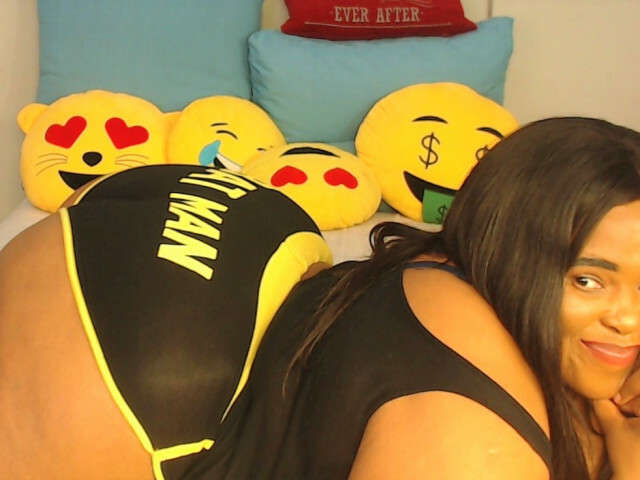 go to chat with CURYNESS
